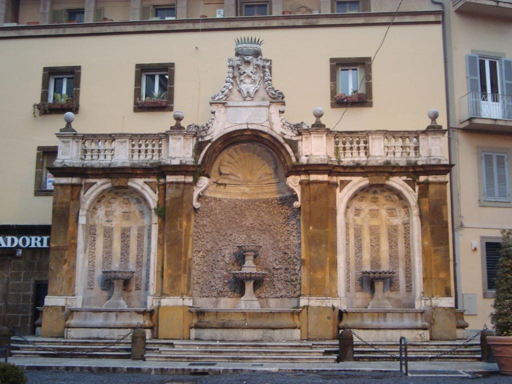 Galleria Frascati Rooms And Apartment Exterior photo